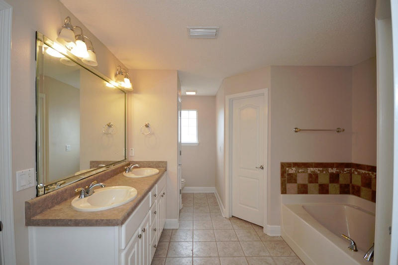 WOODLAWN HEIGHTS - Residential