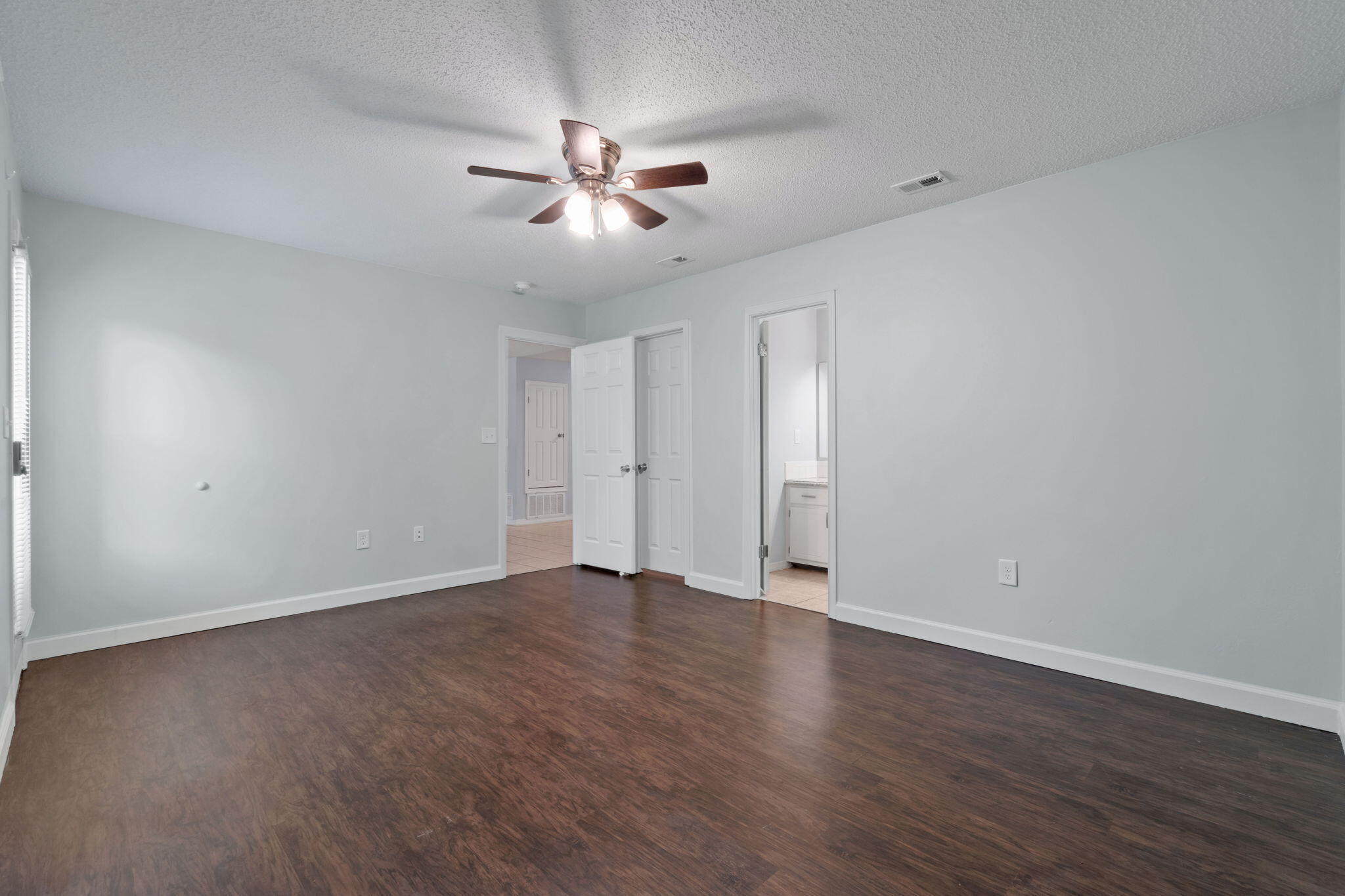 COUNTRYVIEW ESTATES 3RD ADDN - Residential Lease