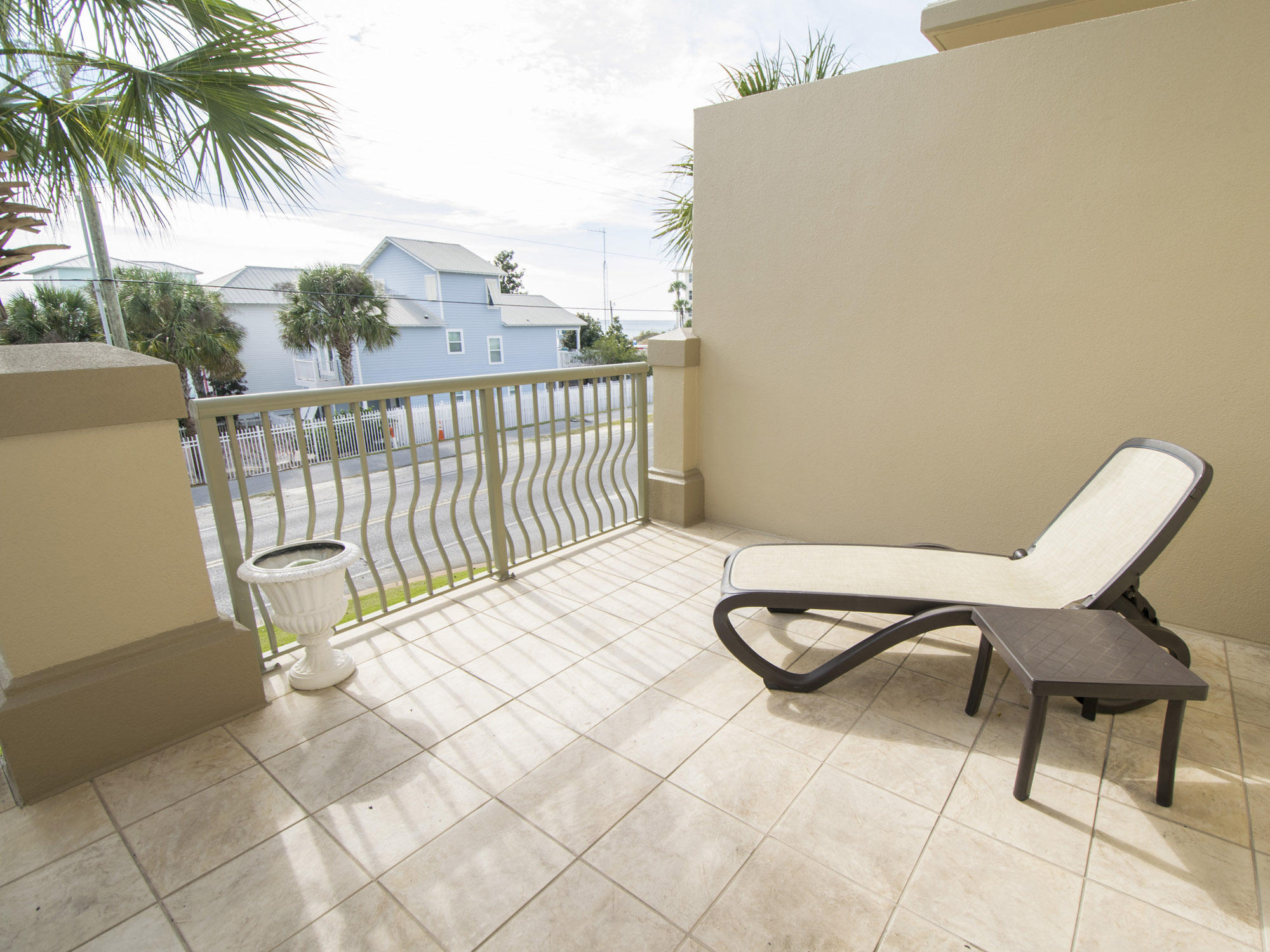 ABACOS - Residential