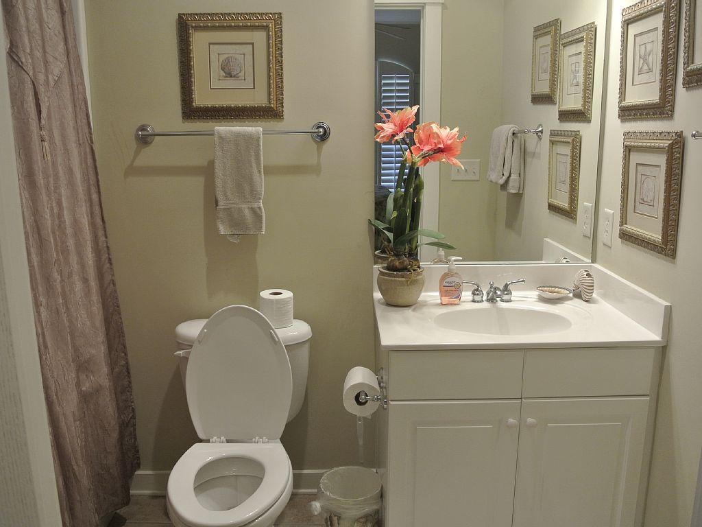 SEAVIEW VILLAS - Residential