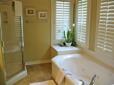 SEAVIEW VILLAS - Residential