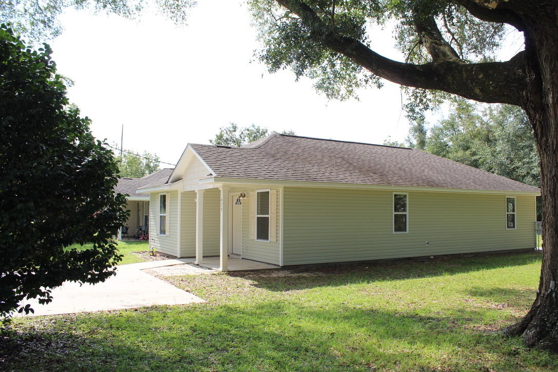 Sloan House - Residential