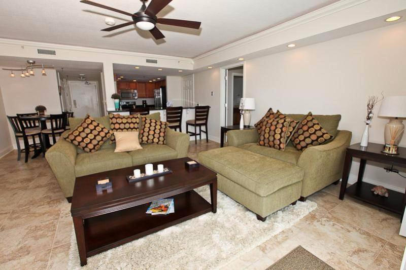 WATERVIEW TOWERS - Residential