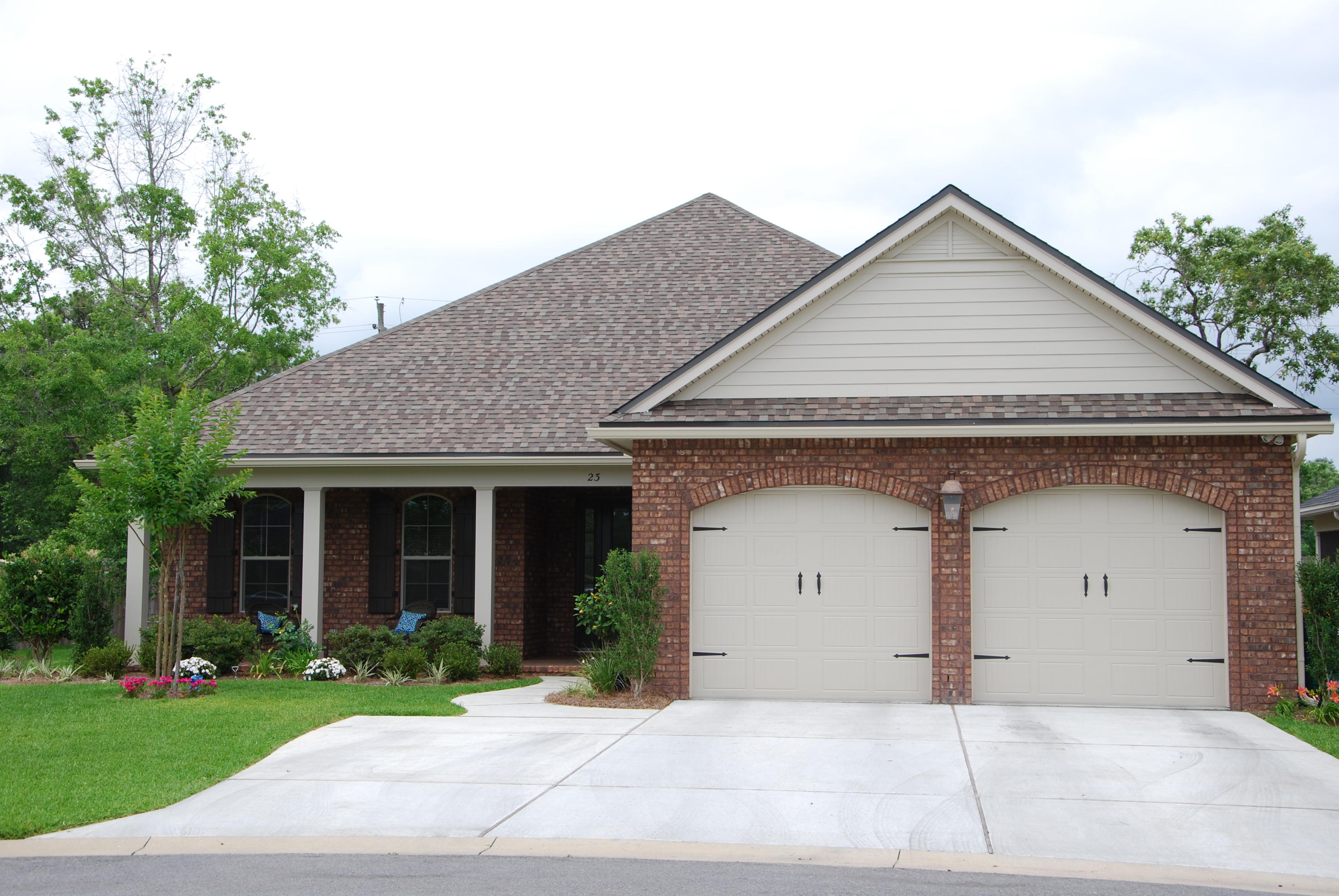 THE STABLES AT ROCKY BAYOU - Residential