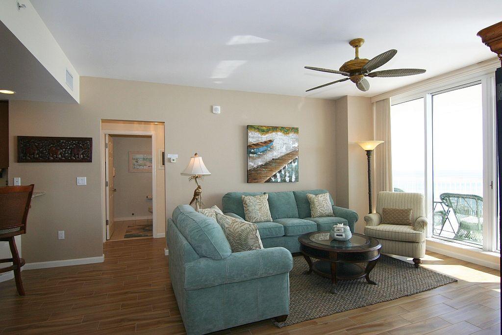 SILVER BEACH TOWERS - Residential