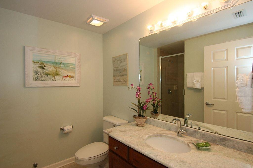 SILVER BEACH TOWERS - Residential