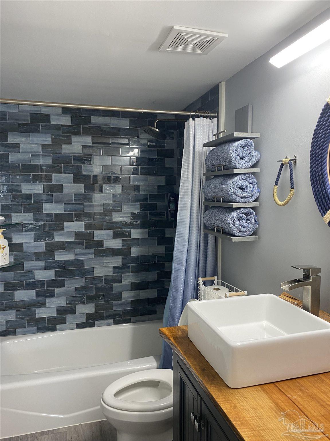 OCEAN BREEZE - Residential