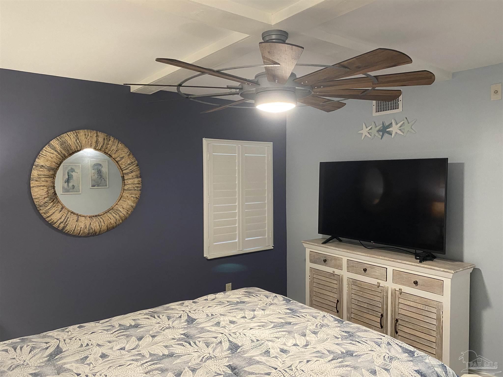 OCEAN BREEZE - Residential