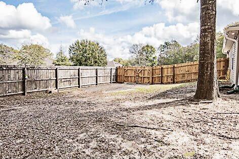 KUYKENDALL EST - Residential