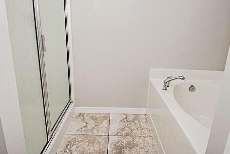 KUYKENDALL EST - Residential