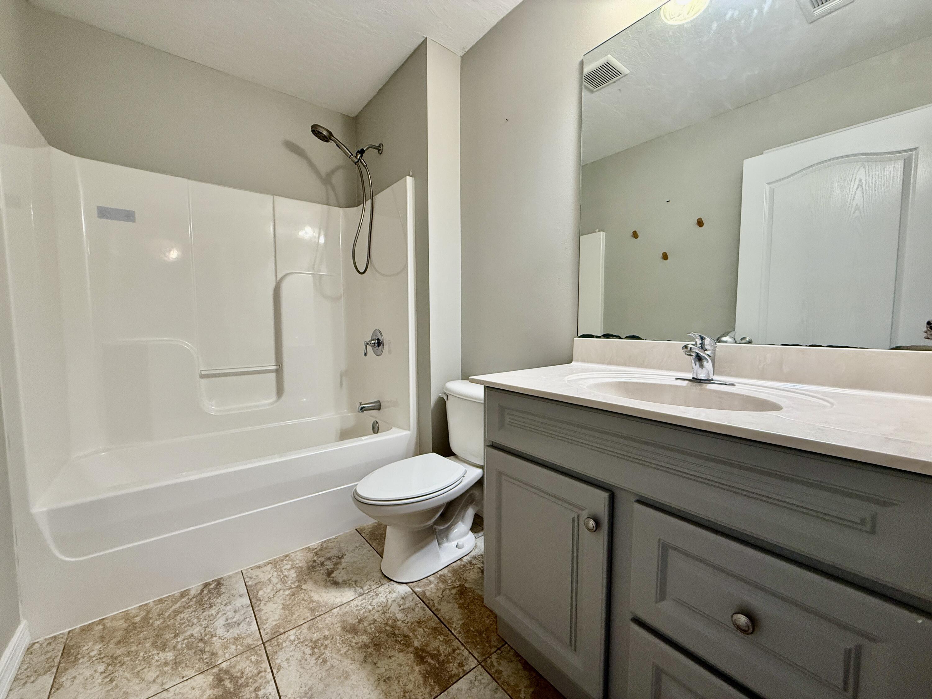 KUYKENDALL EST - Residential