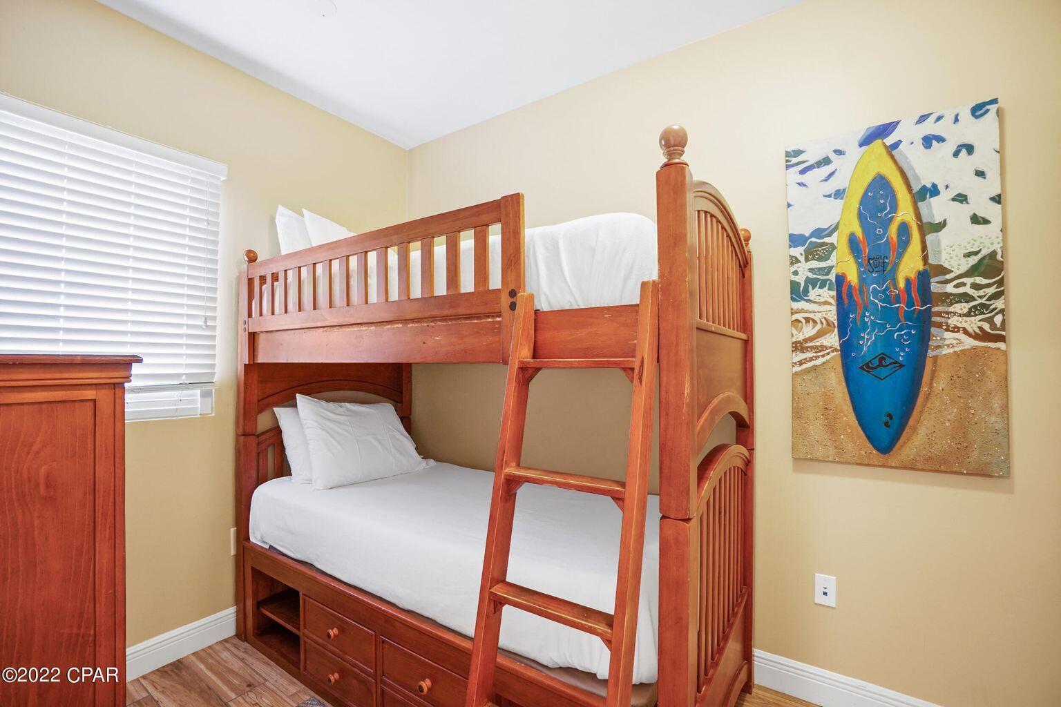 Sterling Breeze - Residential