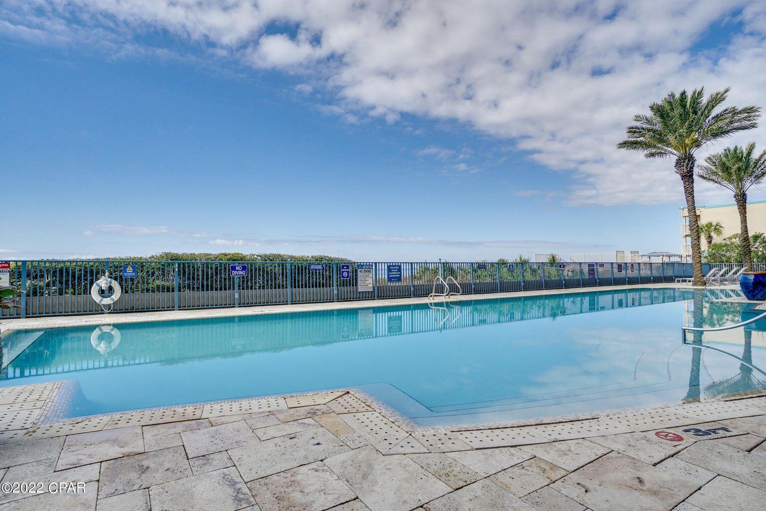 Sterling Breeze - Residential