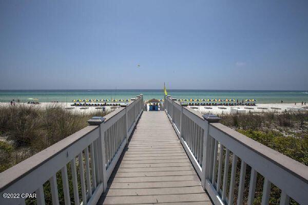 Sterling Breeze - Residential