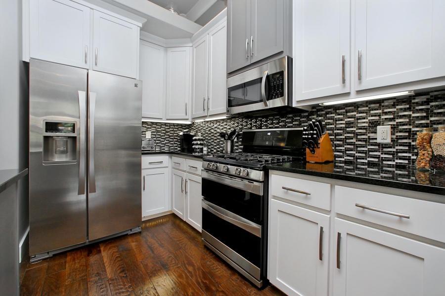 EMERALD LAKES PH 1 - Residential