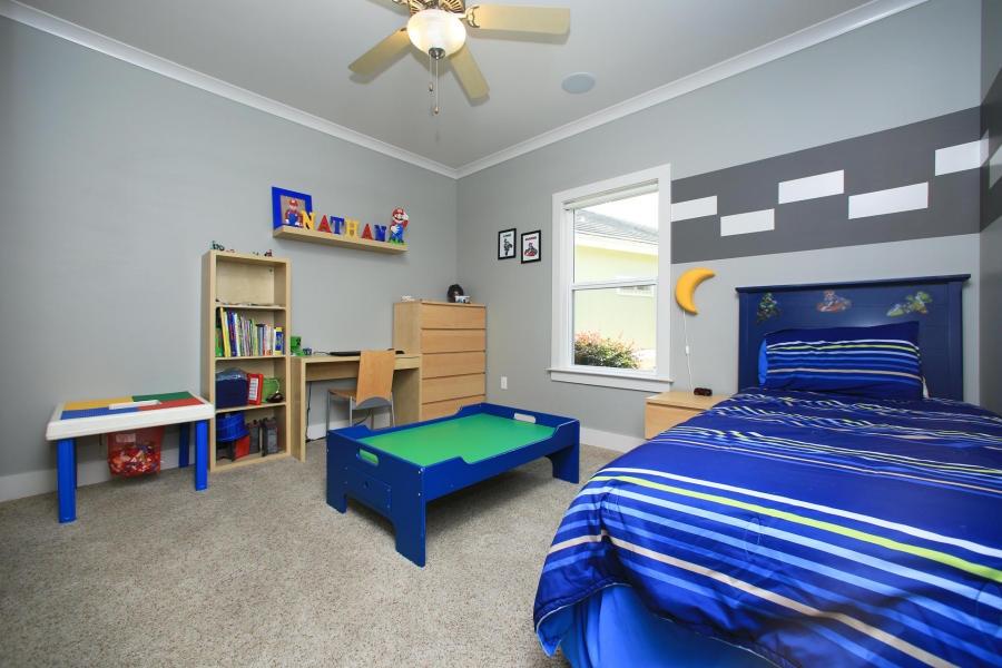 EMERALD LAKES PH 1 - Residential