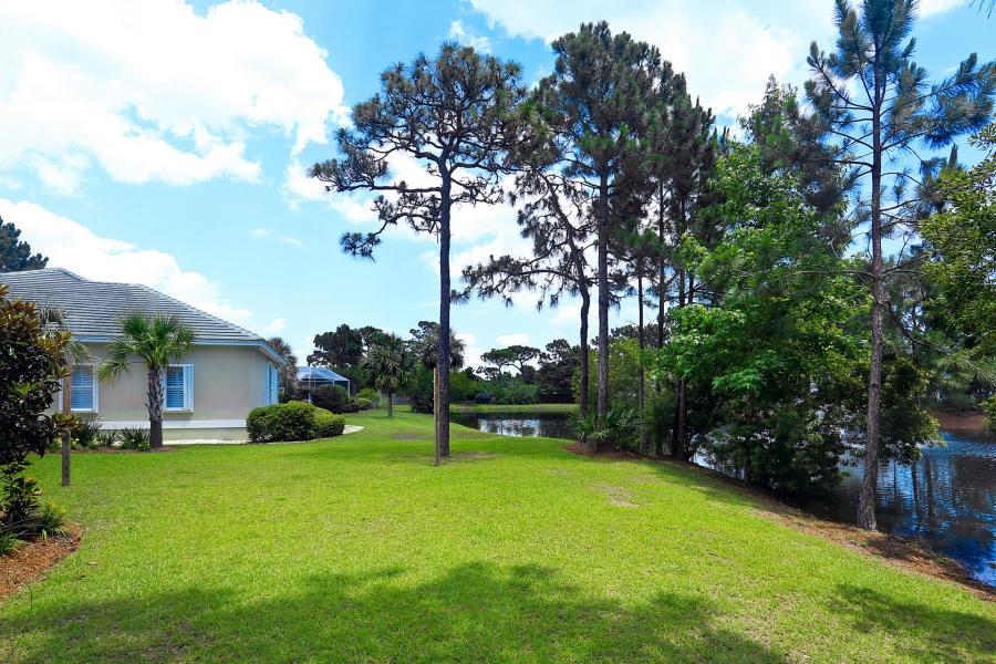 EMERALD LAKES PH 1 - Residential