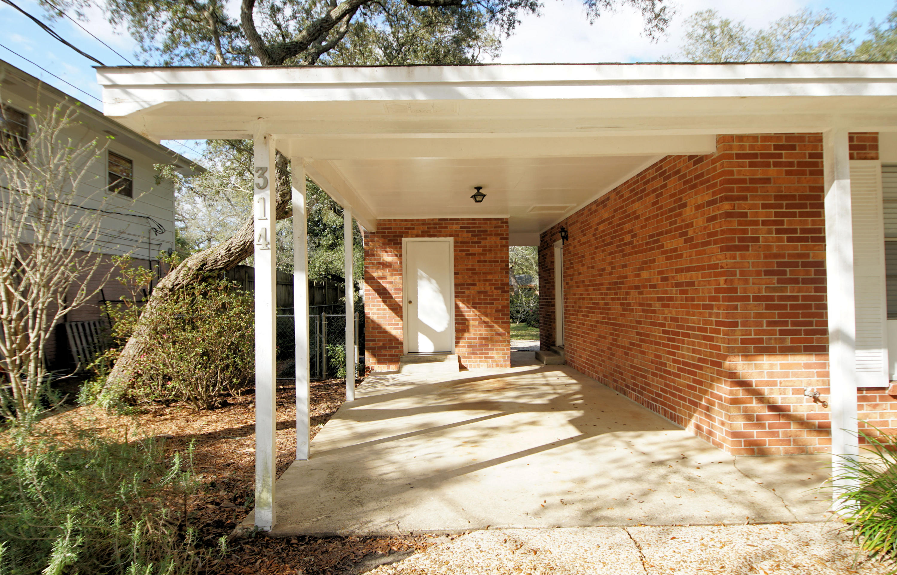 COLONY ESTATES - Residential