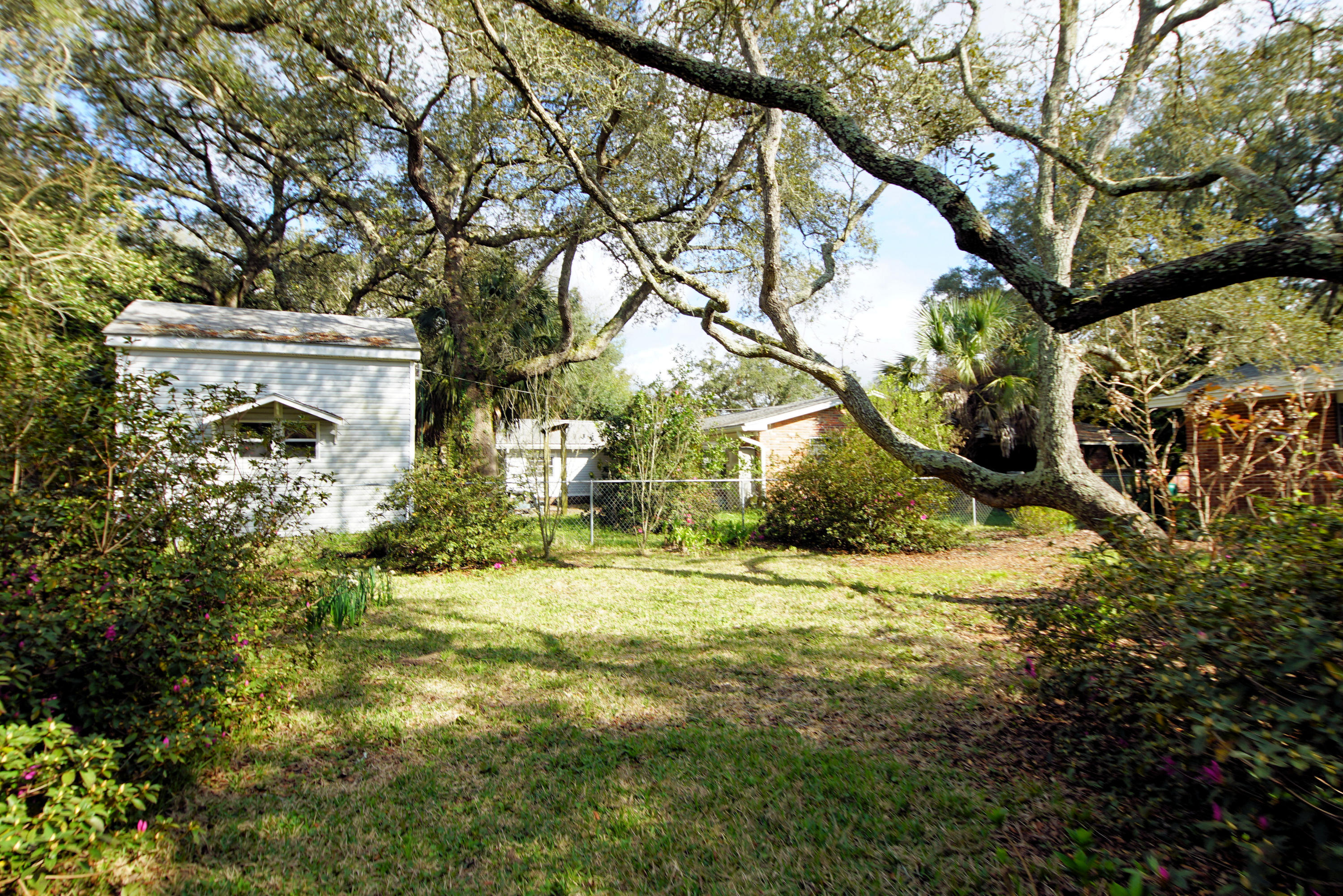 COLONY ESTATES - Residential