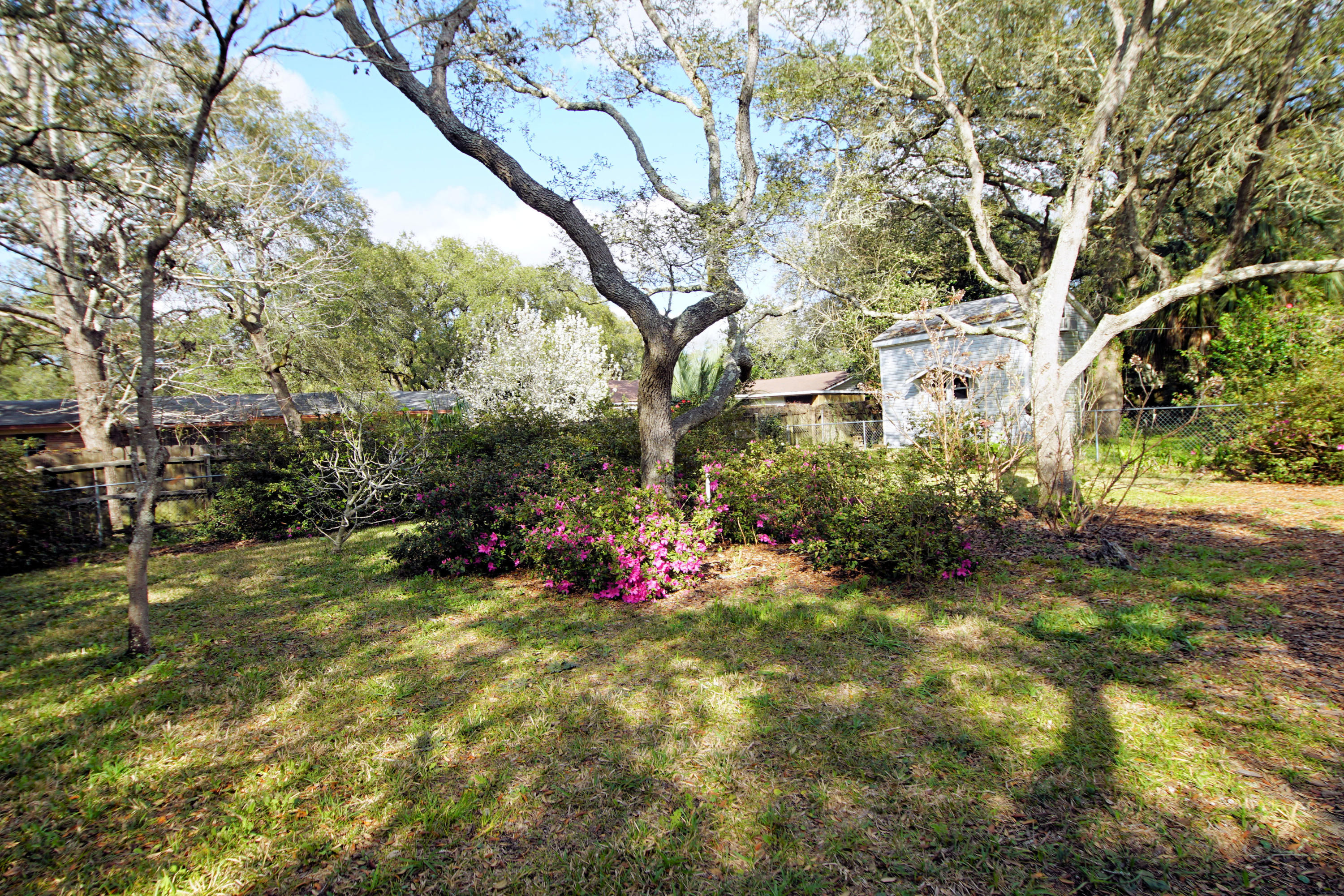 COLONY ESTATES - Residential