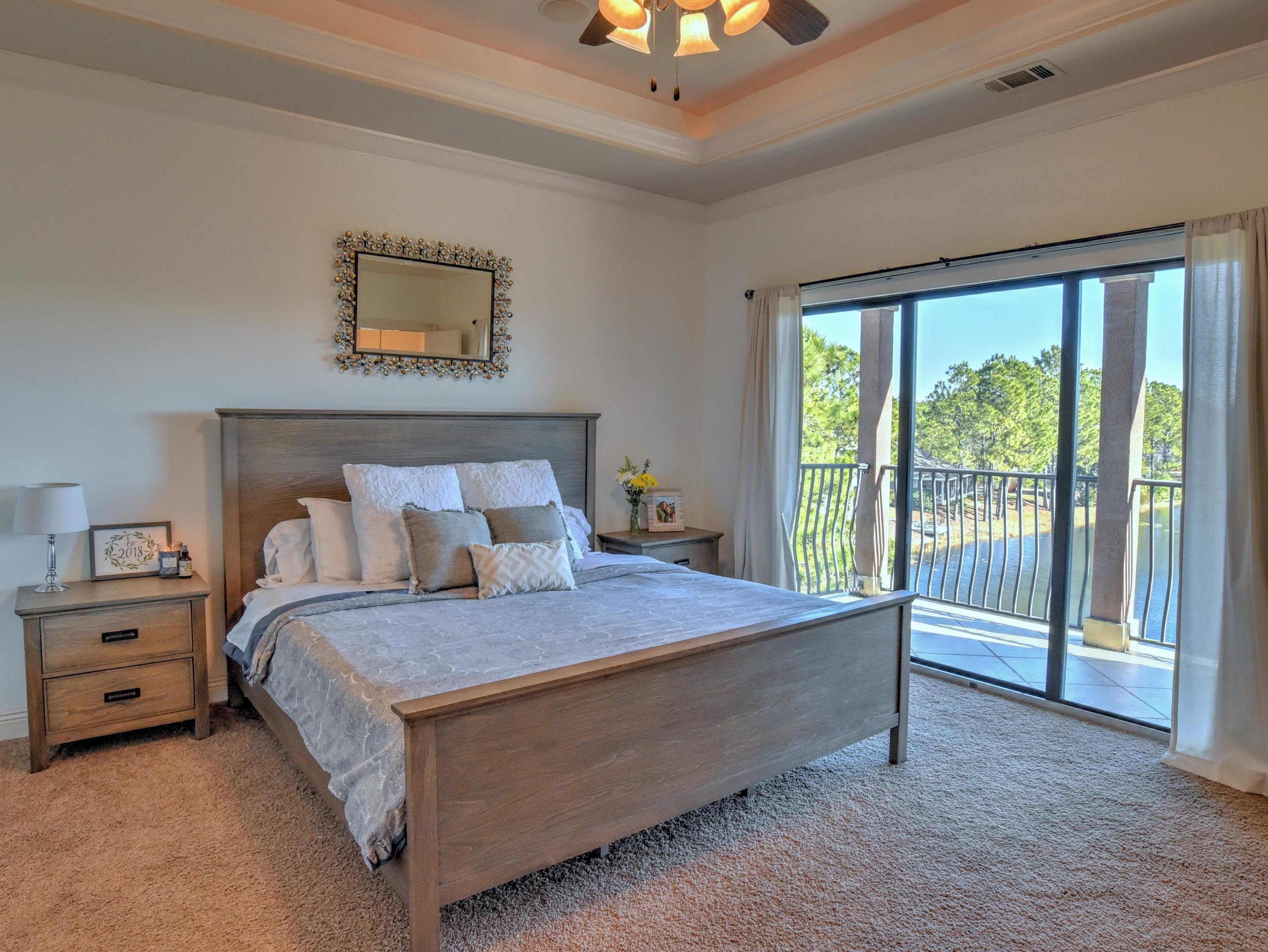 THE COTTAGES OF SHORTLINE LAKE EST - Residential