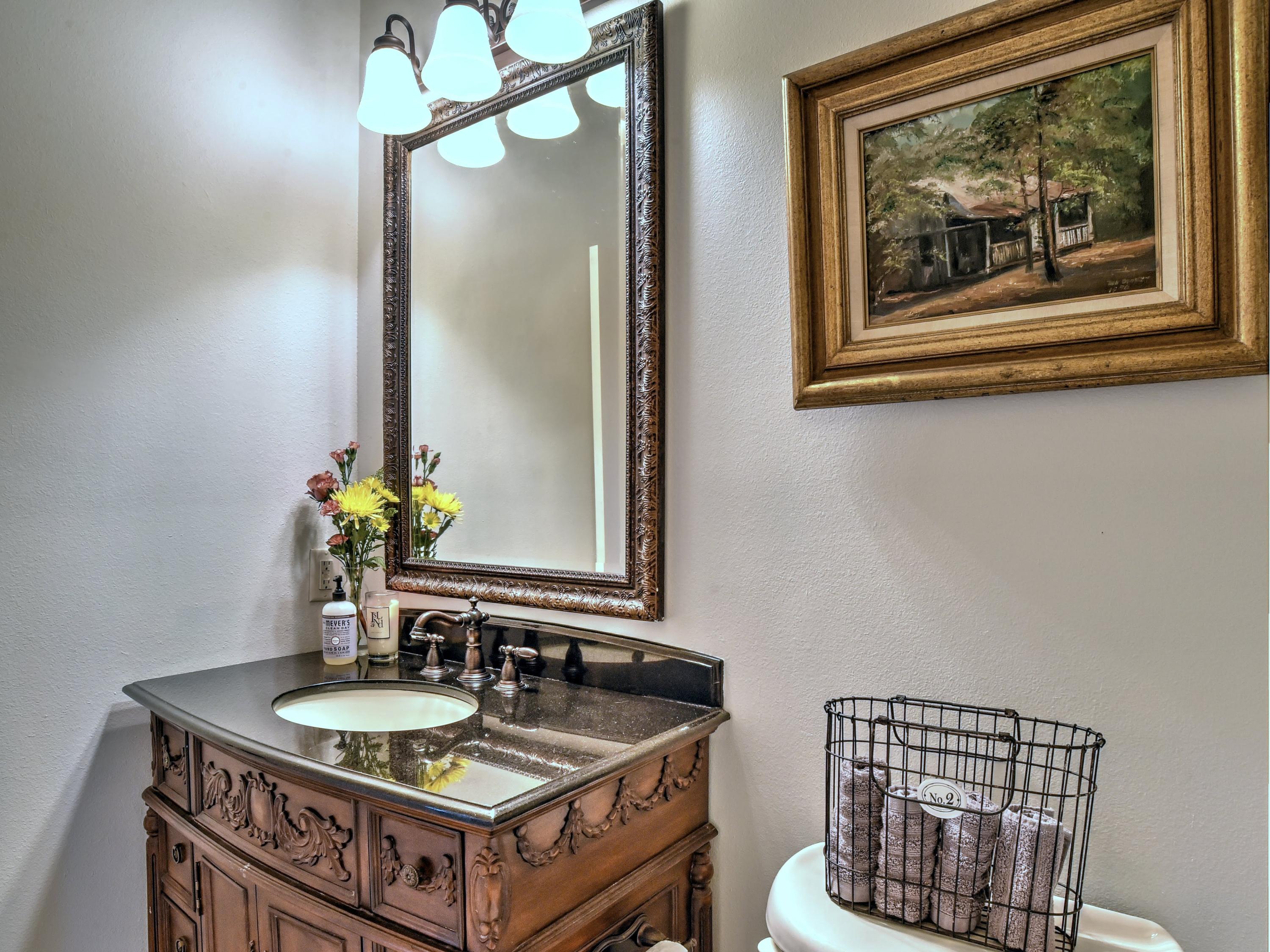 THE COTTAGES OF SHORTLINE LAKE EST - Residential