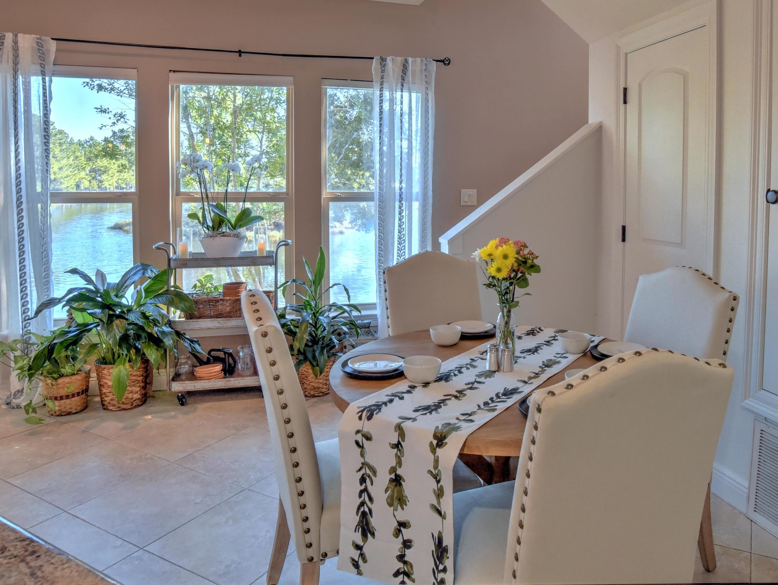 THE COTTAGES OF SHORTLINE LAKE EST - Residential