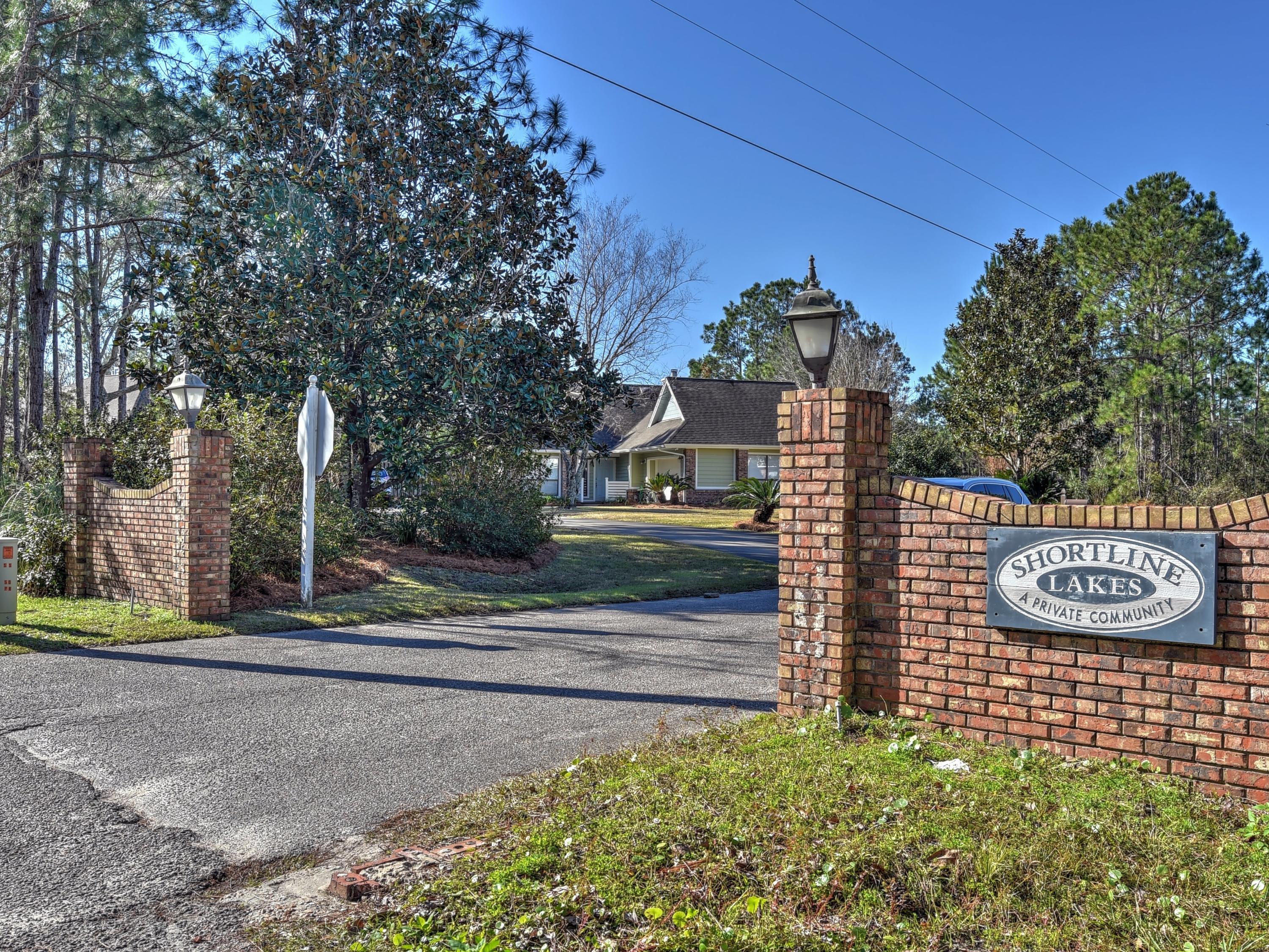 THE COTTAGES OF SHORTLINE LAKE EST - Residential