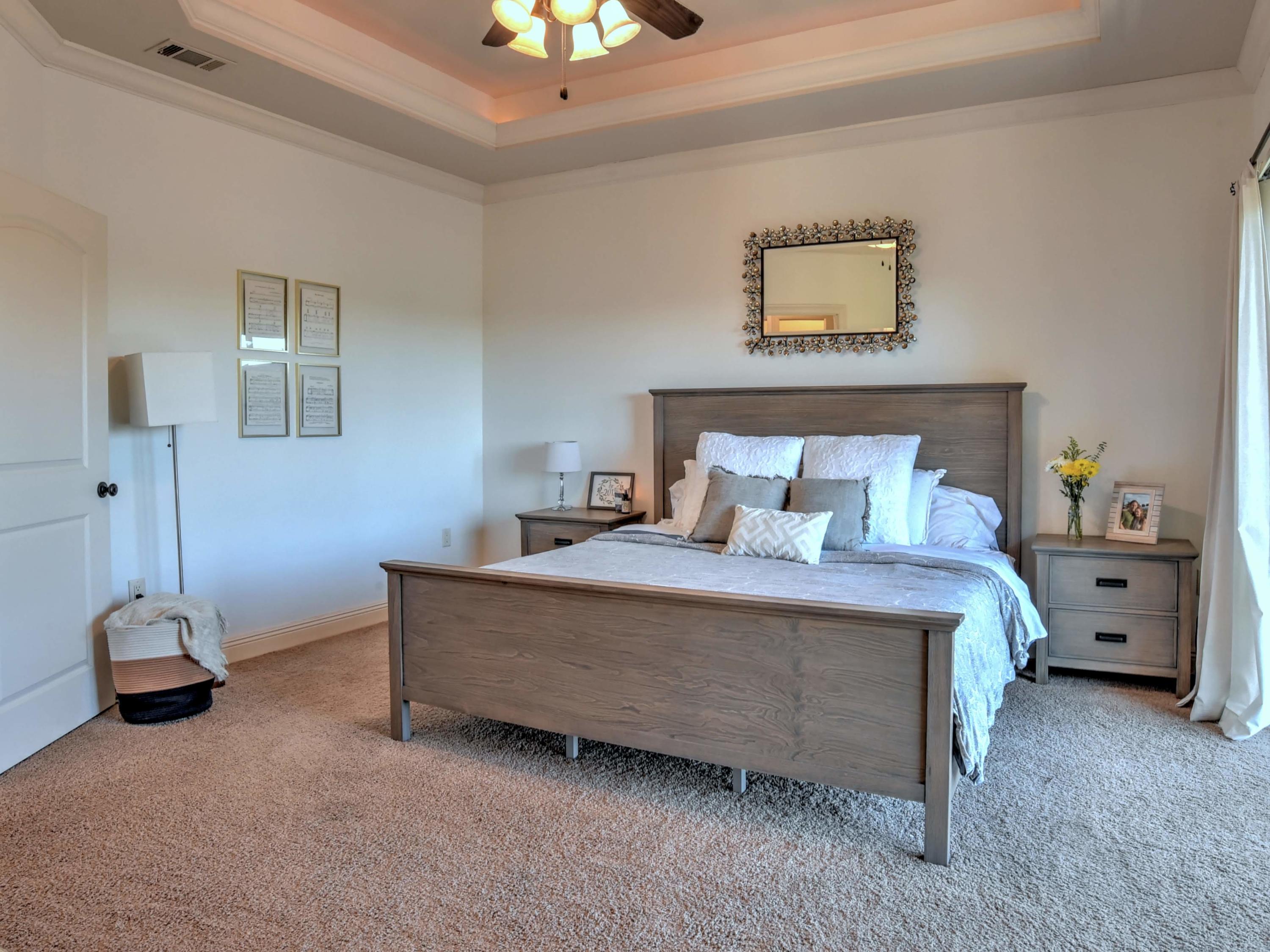 THE COTTAGES OF SHORTLINE LAKE EST - Residential