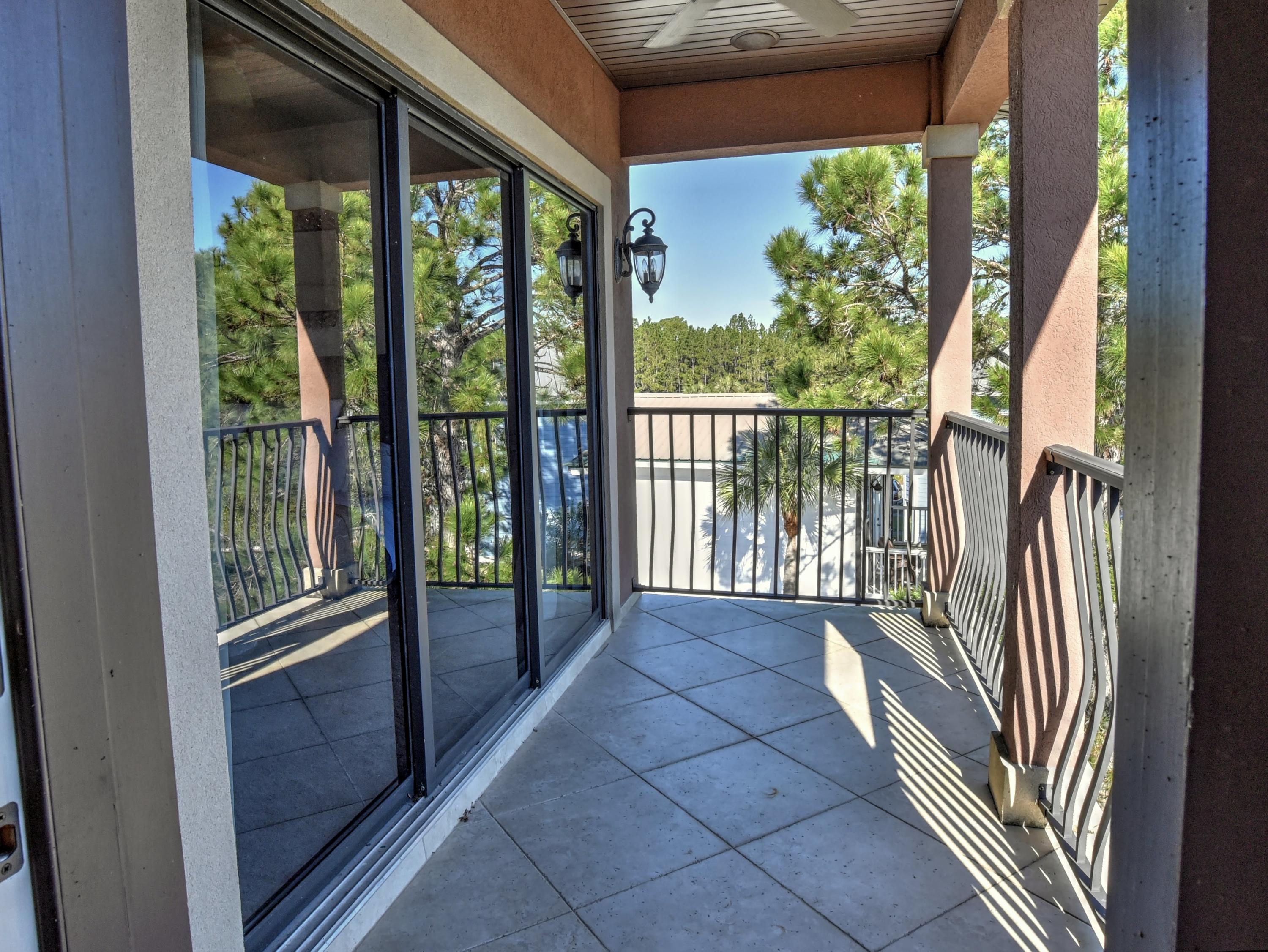 THE COTTAGES OF SHORTLINE LAKE EST - Residential