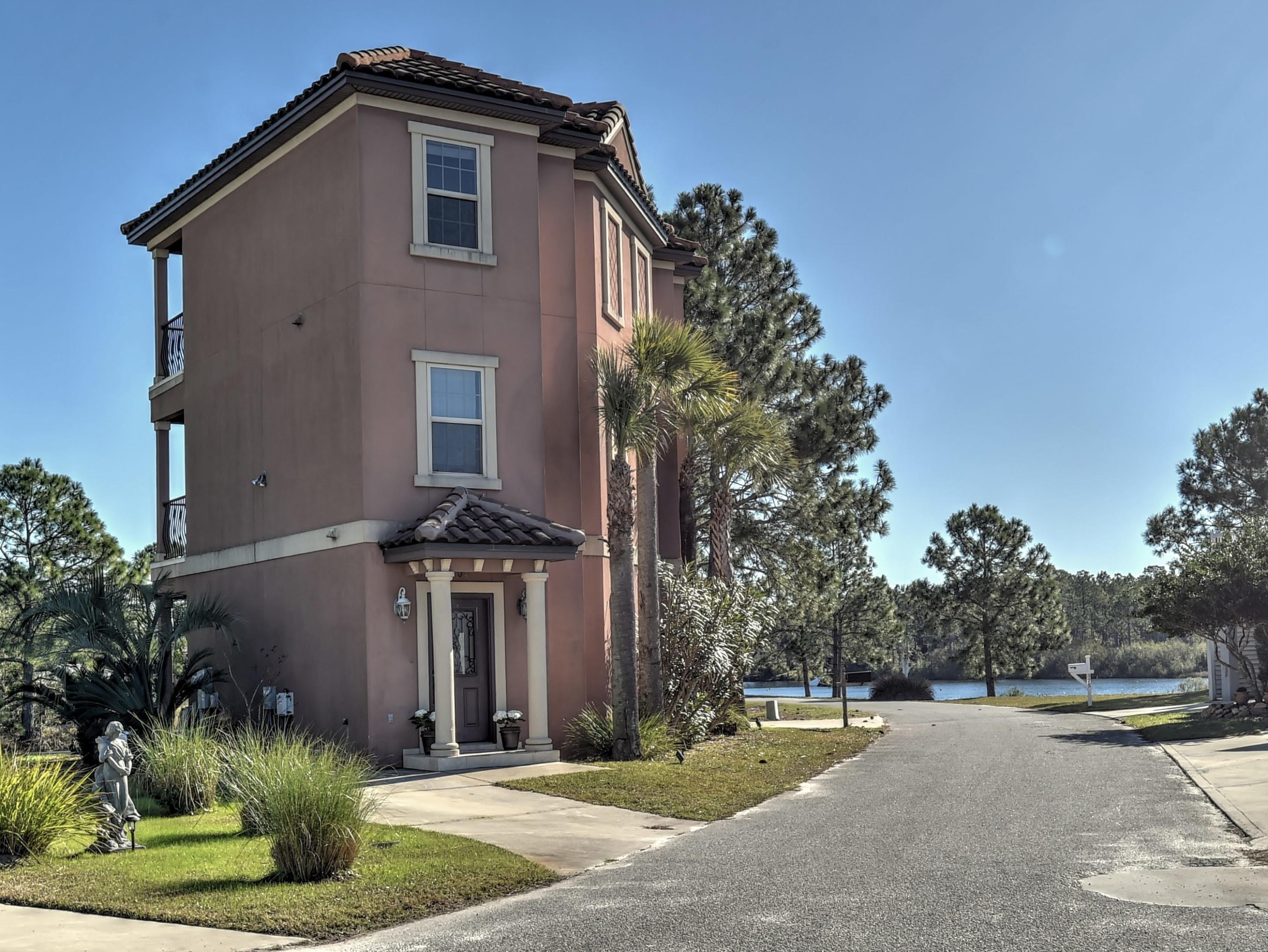 THE COTTAGES OF SHORTLINE LAKE EST - Residential