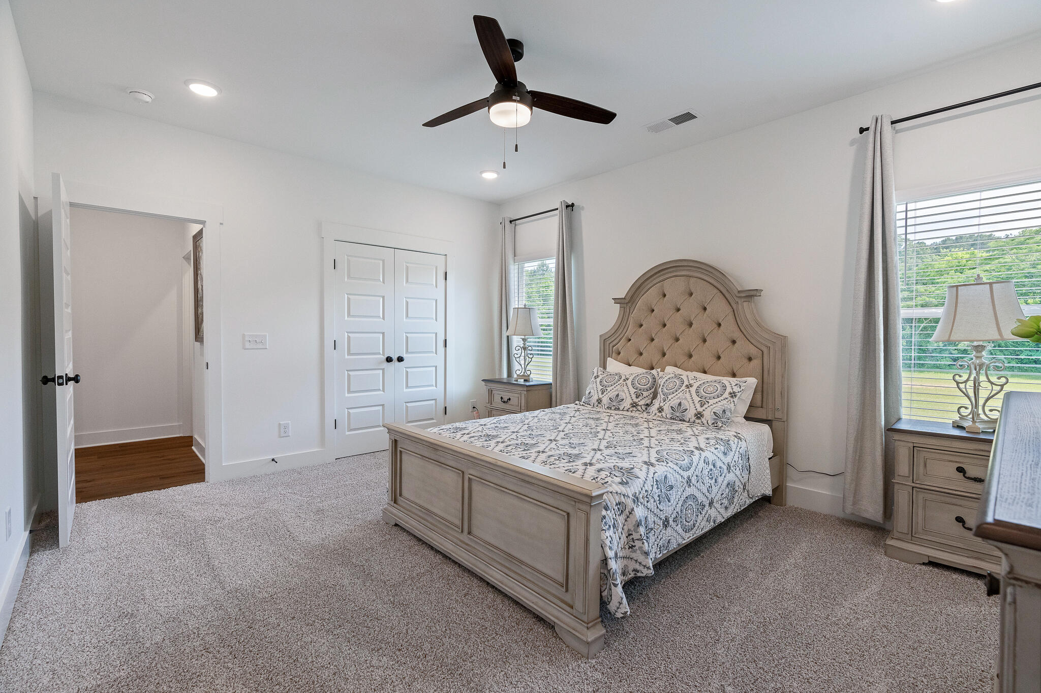 OWL'S HEAD - Residential