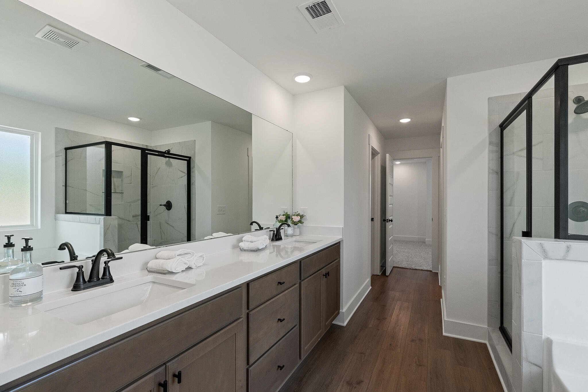 OWL'S HEAD - Residential