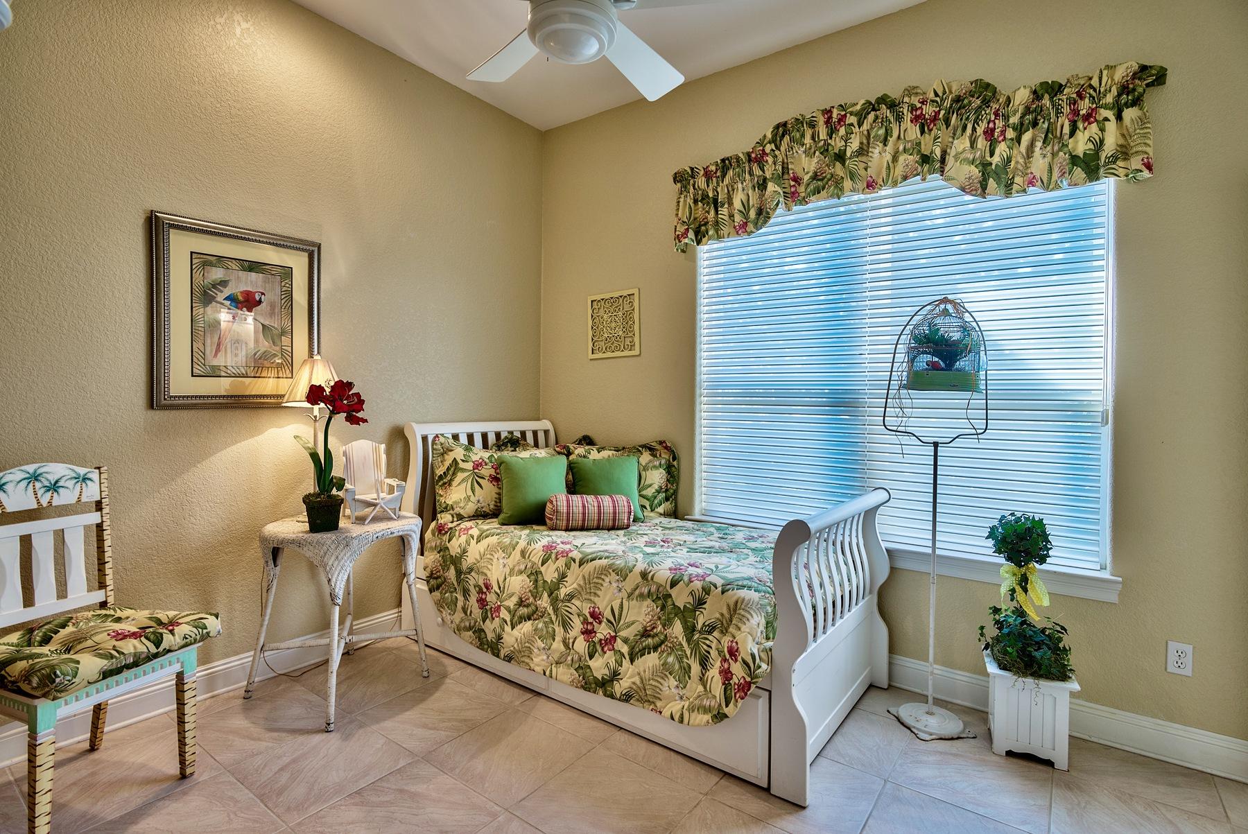 Burnt Pine - Residential