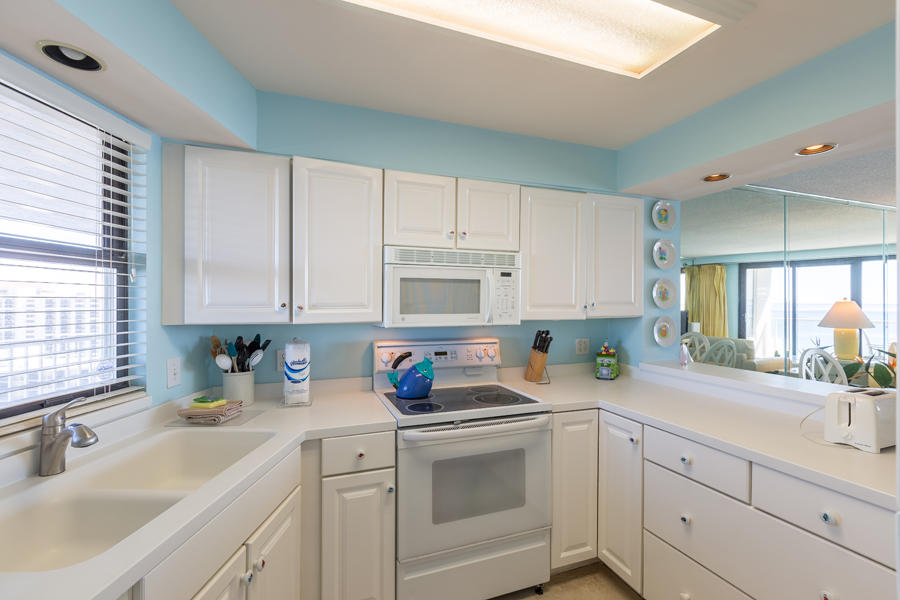 BEACHSIDE 2 CONDO - Residential