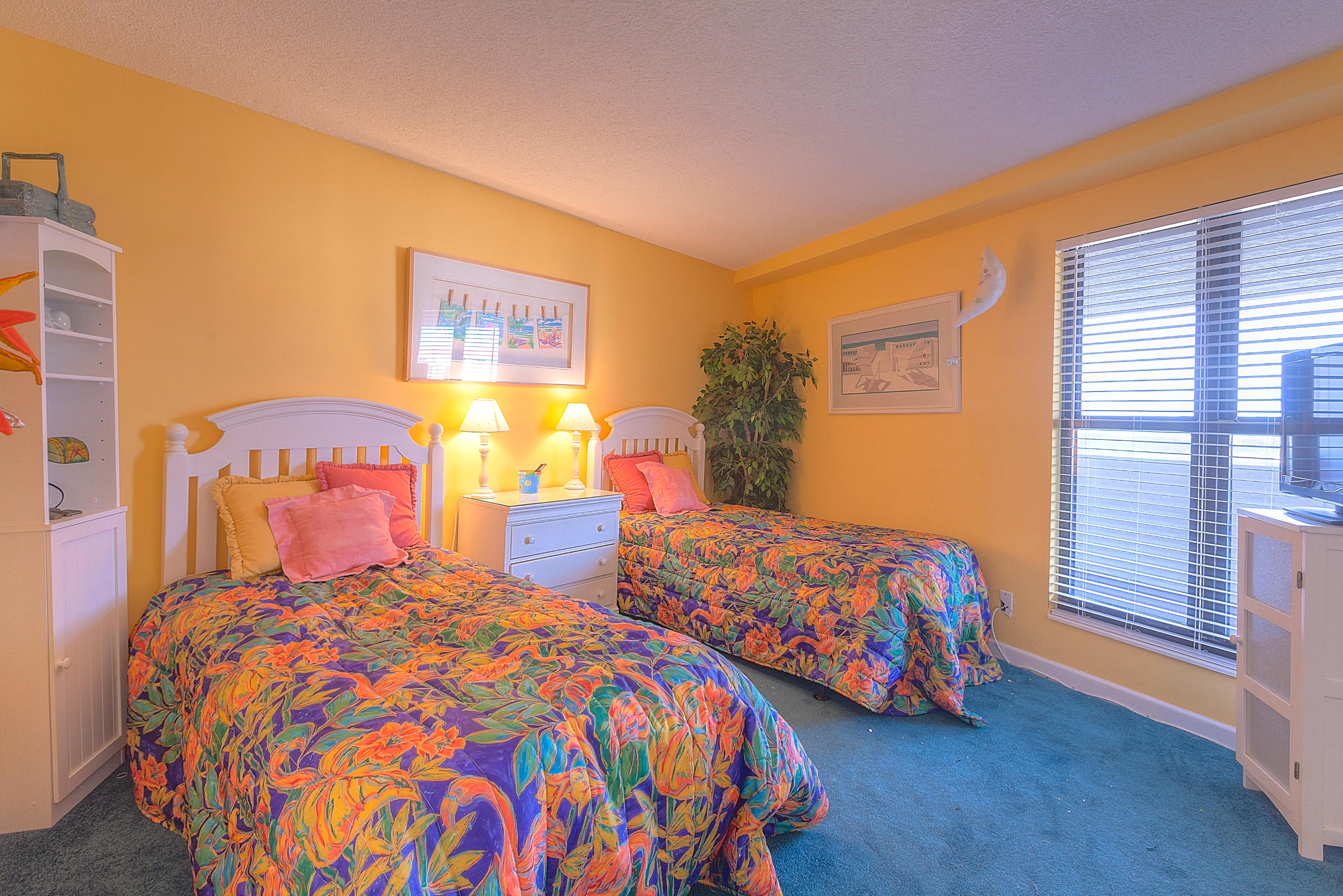 BEACHSIDE 2 CONDO - Residential