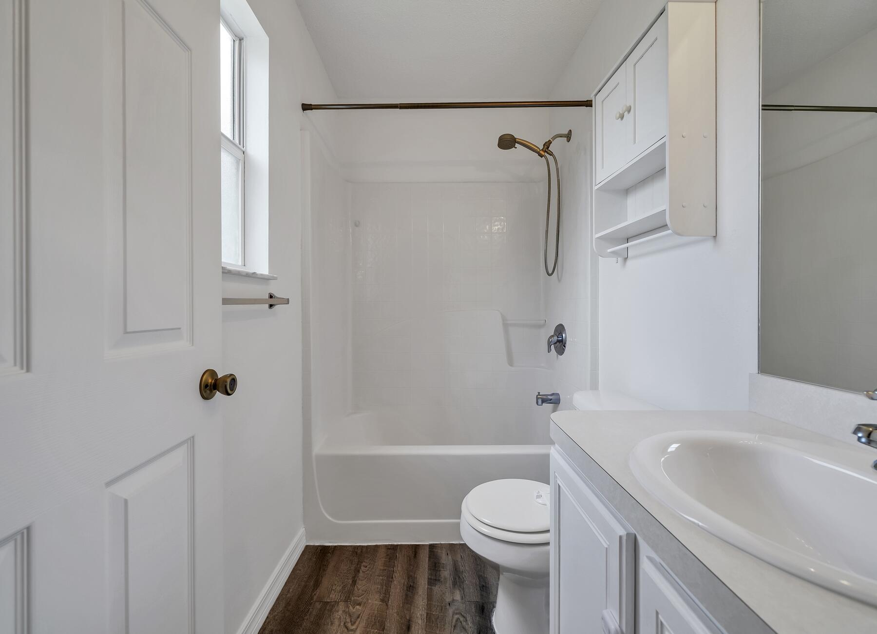 RIDGE CREST PH I - Residential Lease