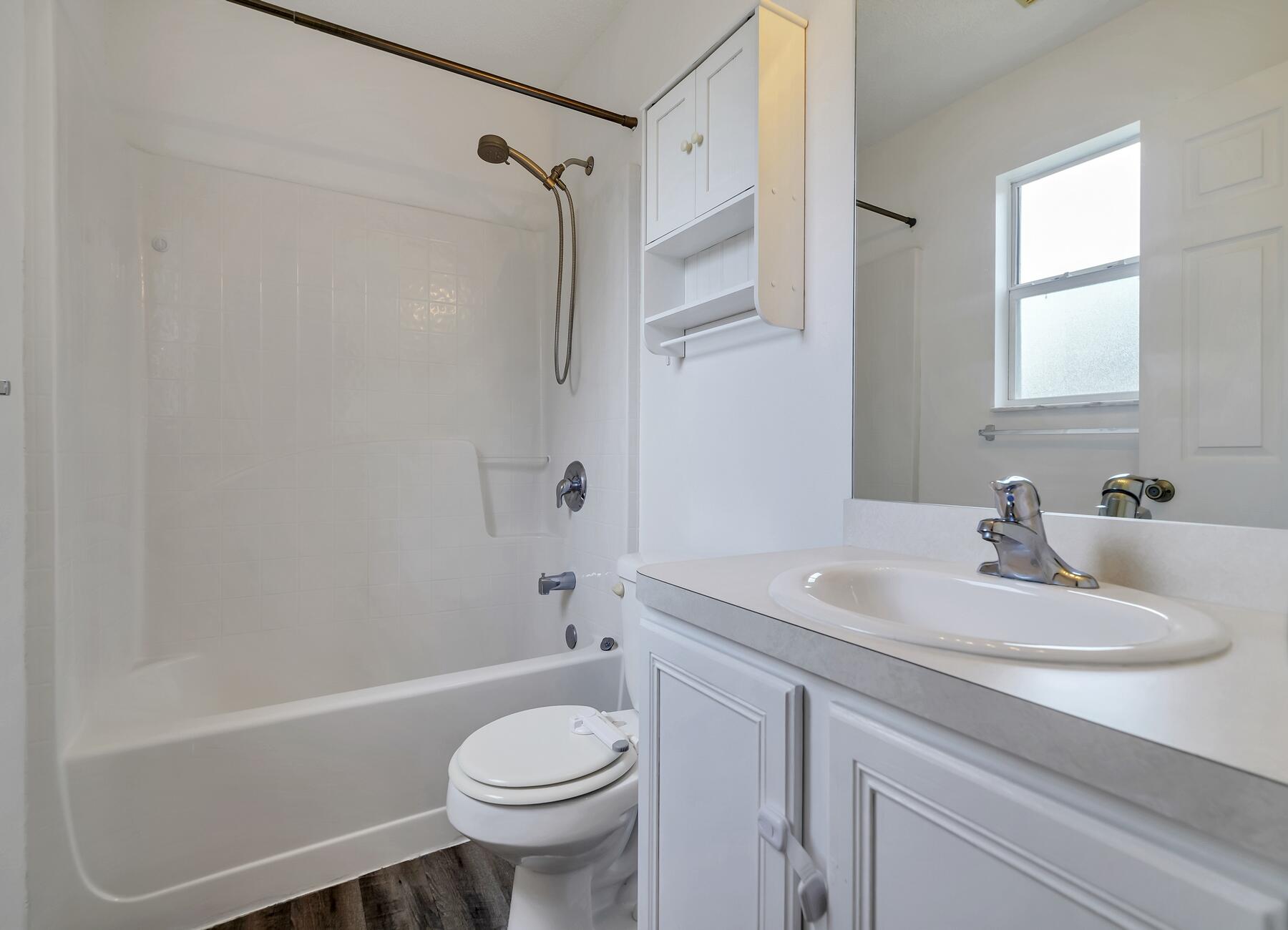 RIDGE CREST PH I - Residential Lease