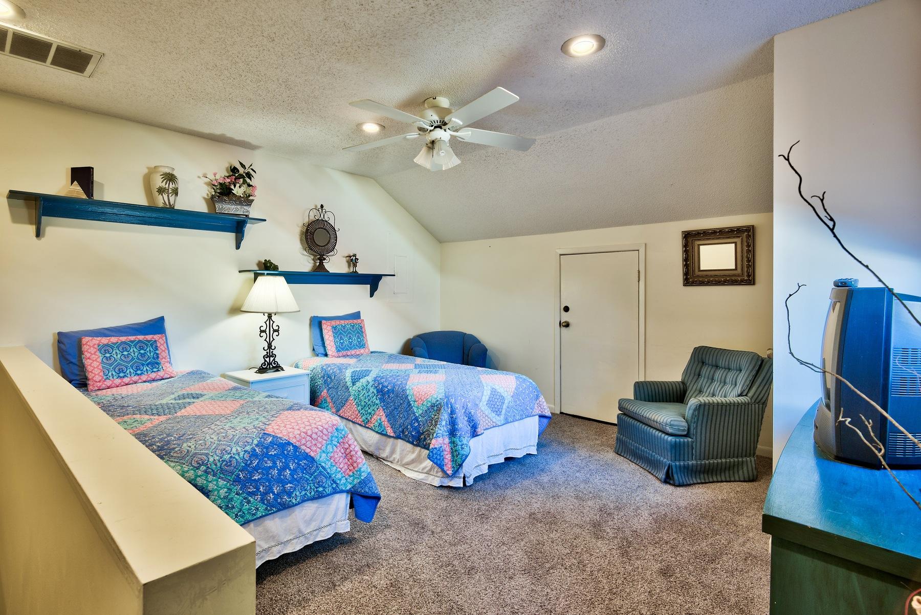 BEACHWALK VILLAS PH 06 - Residential