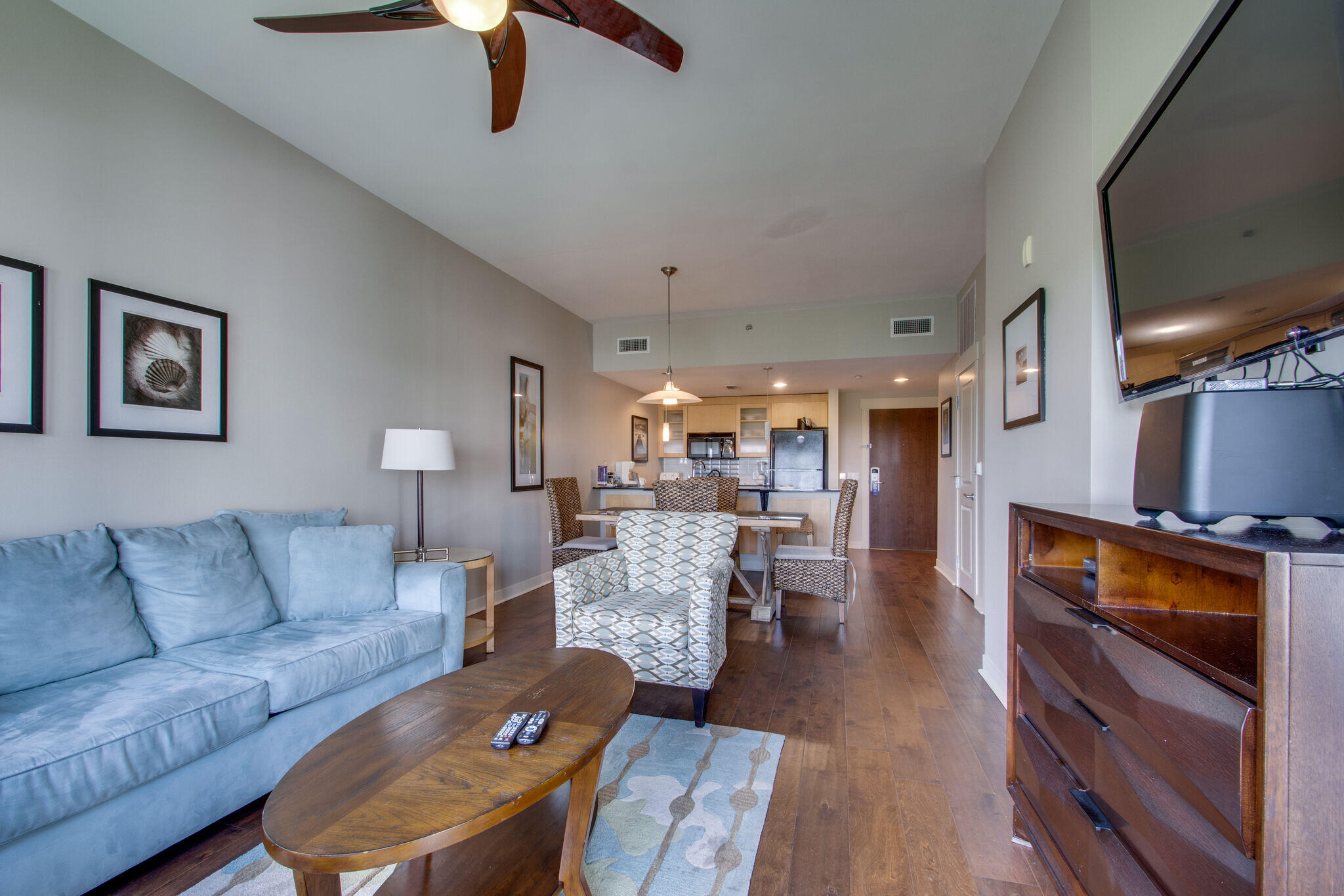 BAHIA CONDO - Residential