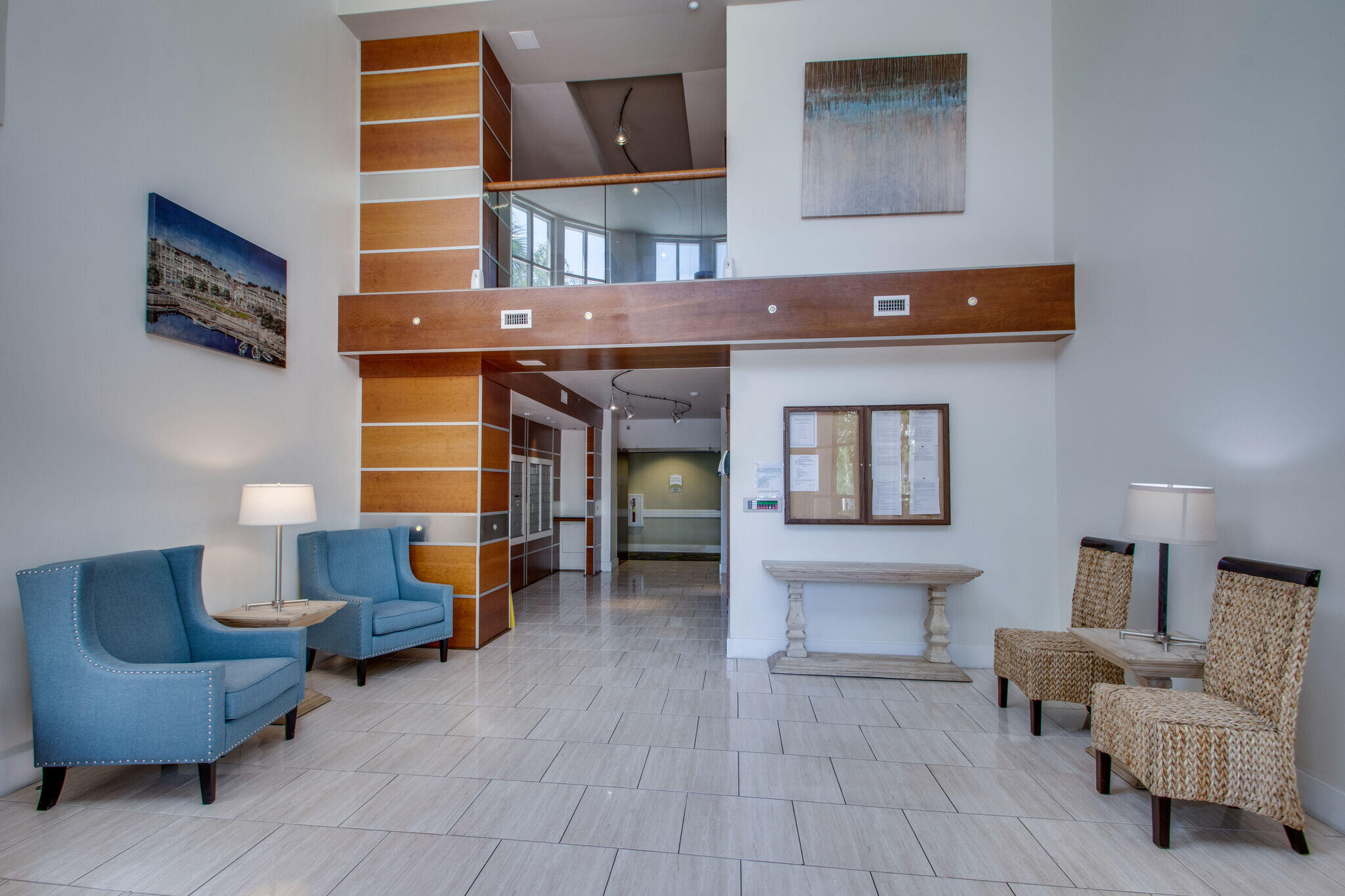 BAHIA CONDO - Residential