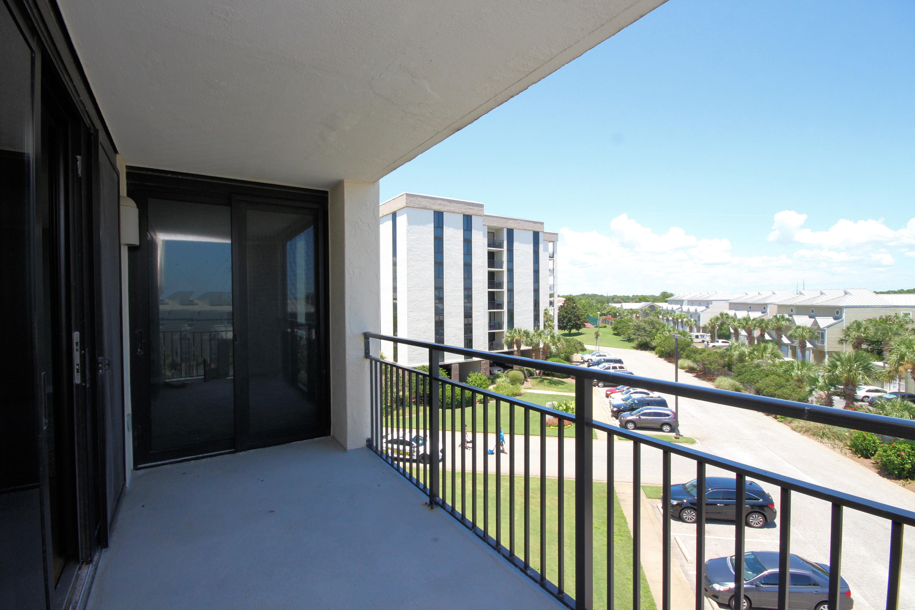 ENCLAVE PH 1 - Residential