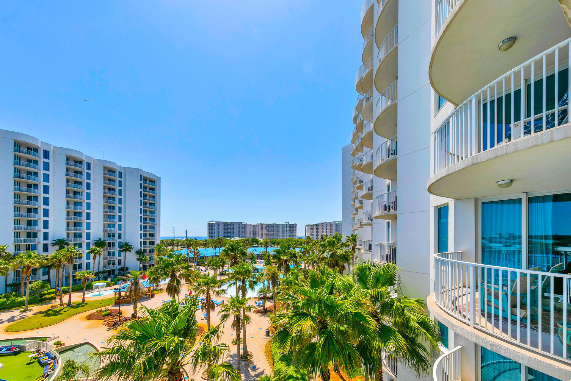 THE PALMS OF DESTIN - Residential