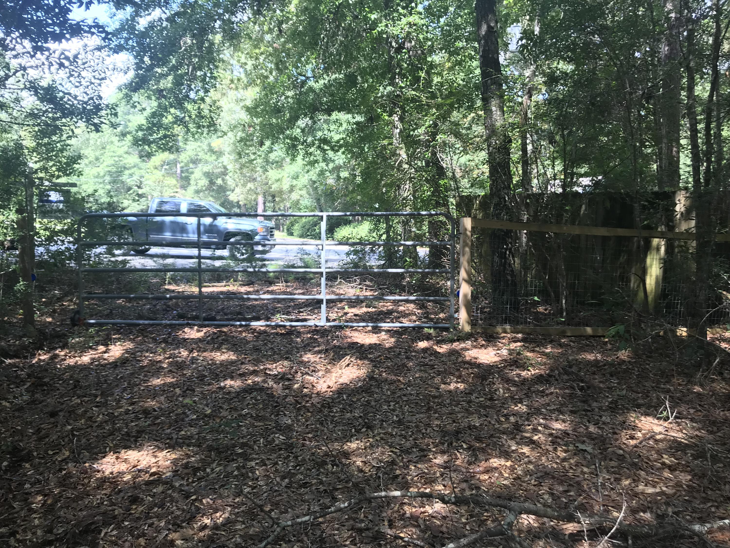 LAURELWOOD ESTATES - Land