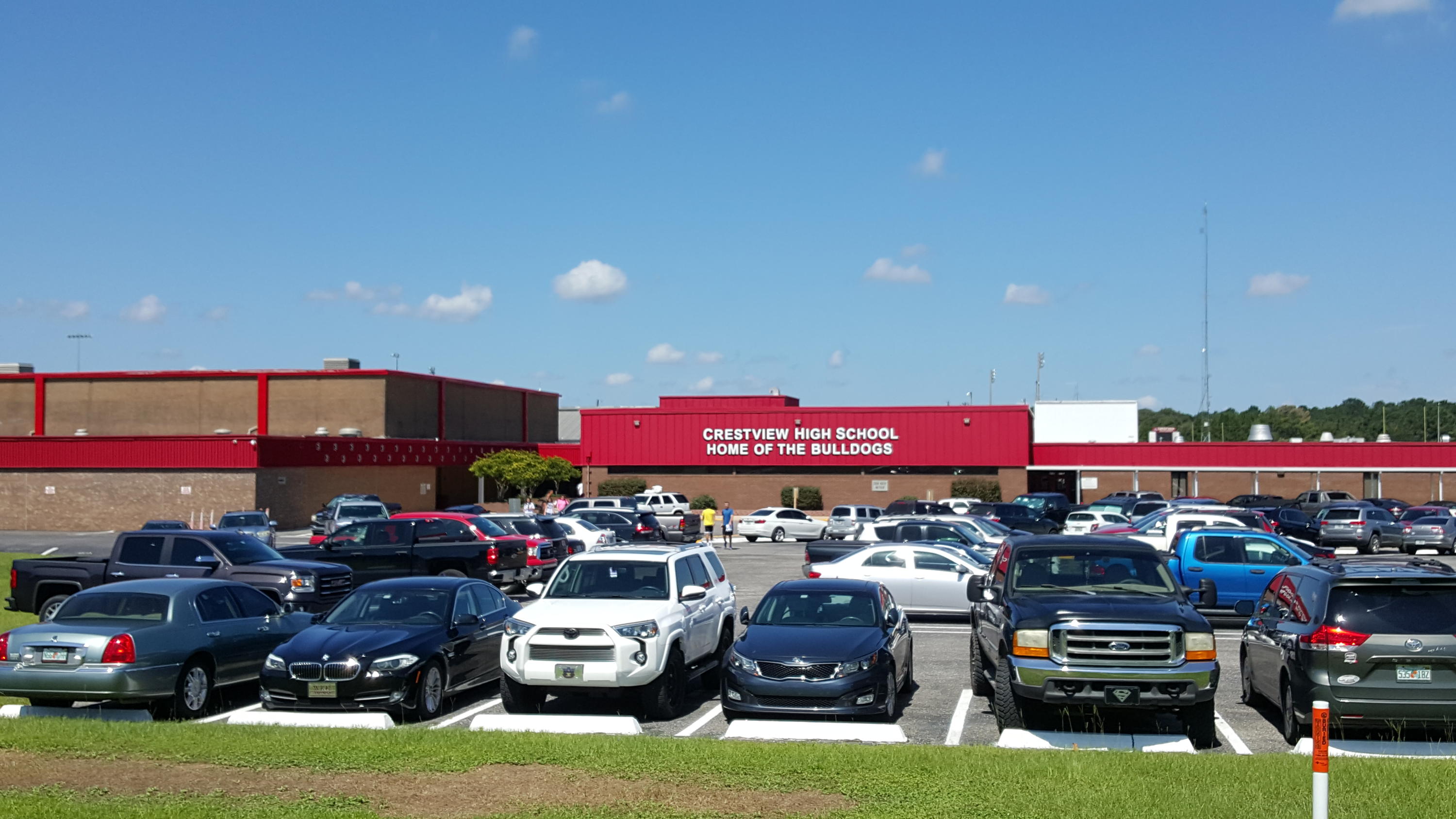 LAURELWOOD ESTATES - Land