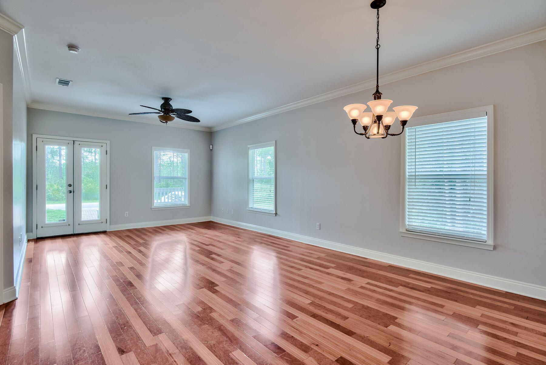 MACK BAYOU PINES S/D - Residential