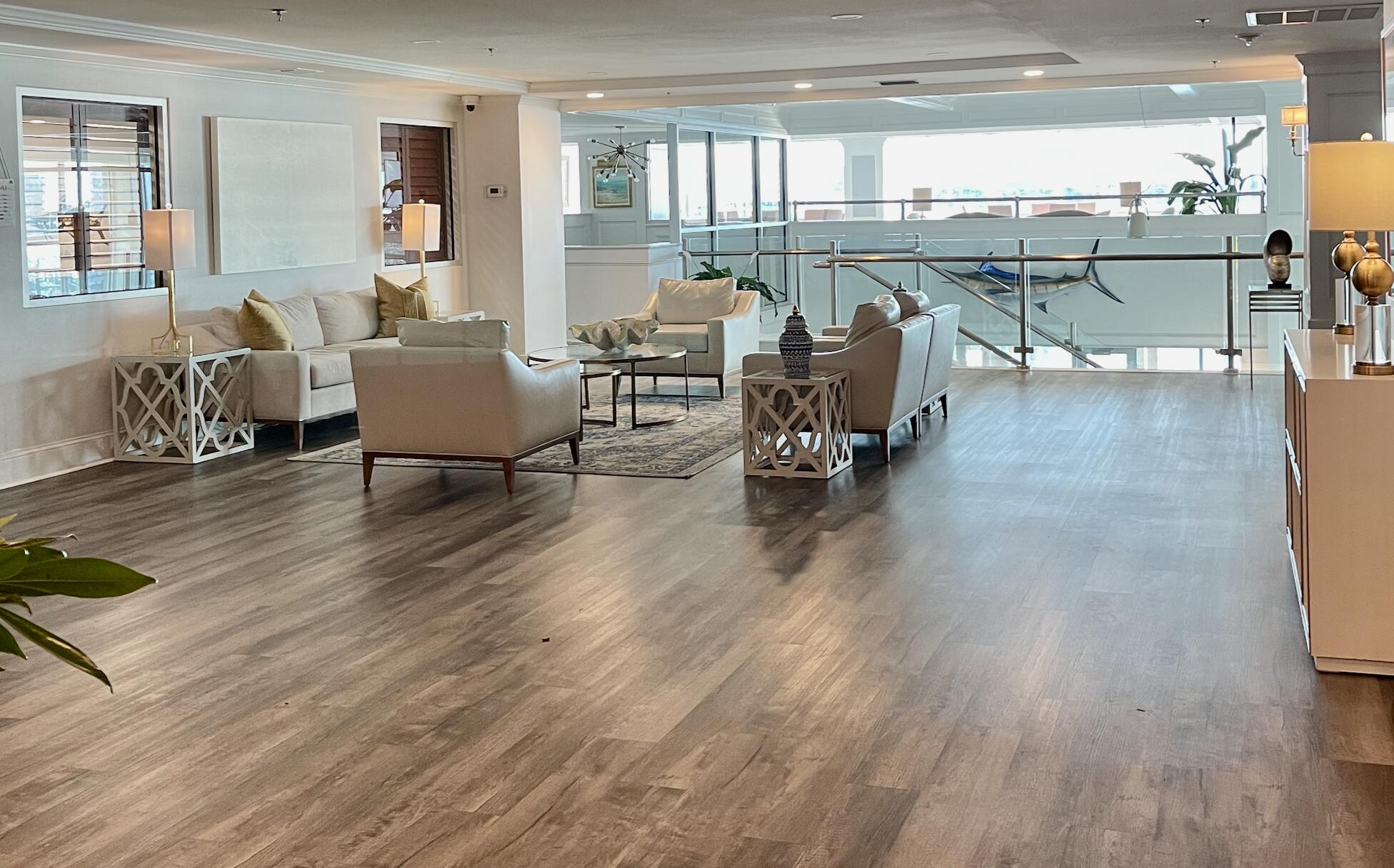 DESTIN YACHT CLUB - Residential