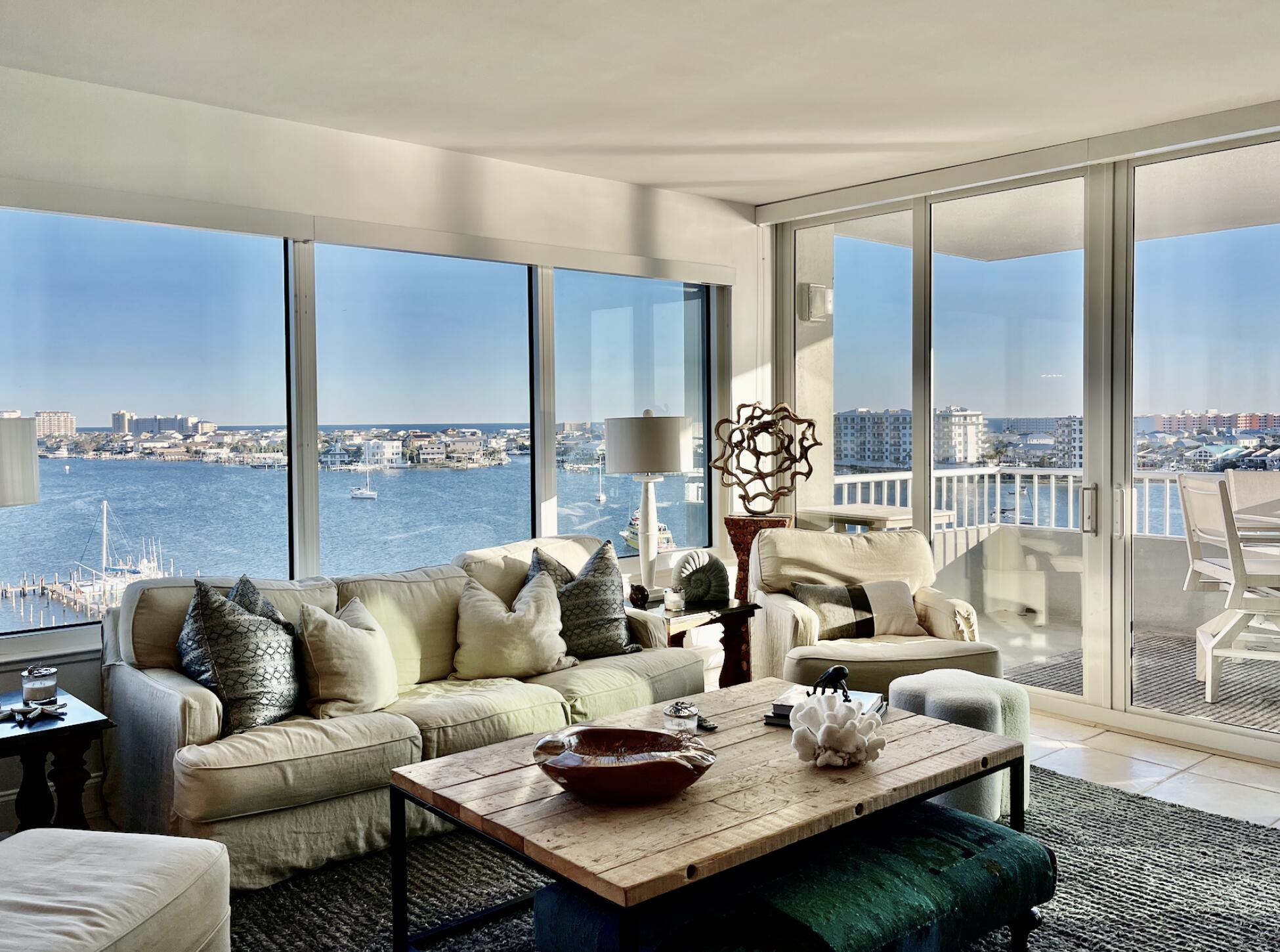 DESTIN YACHT CLUB - Residential