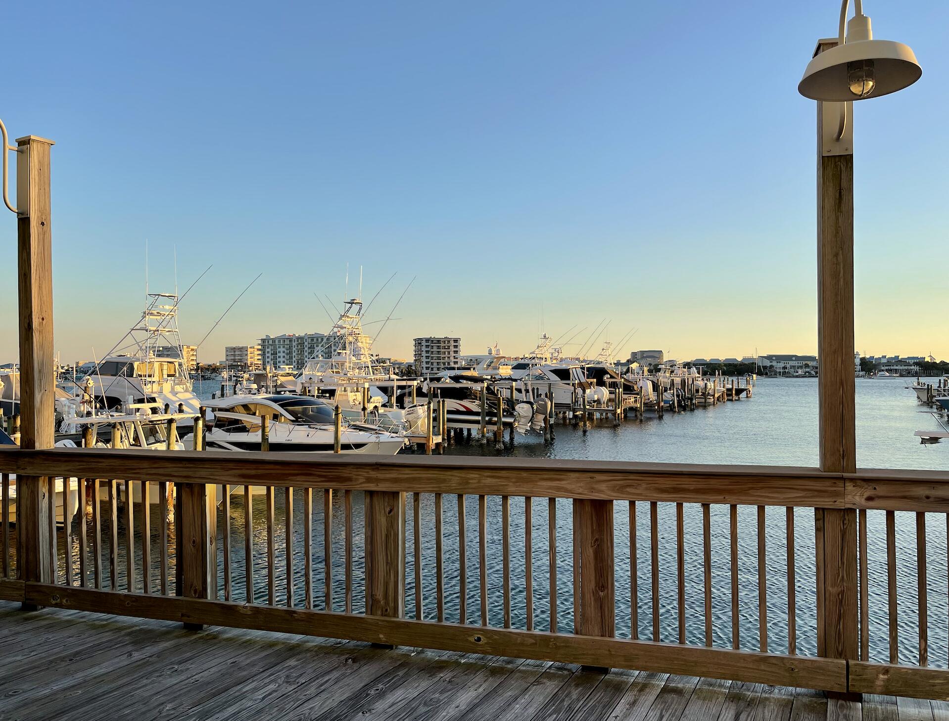 DESTIN YACHT CLUB - Residential