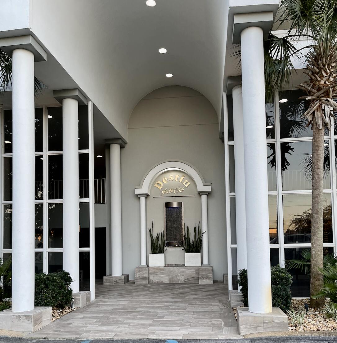 DESTIN YACHT CLUB - Residential